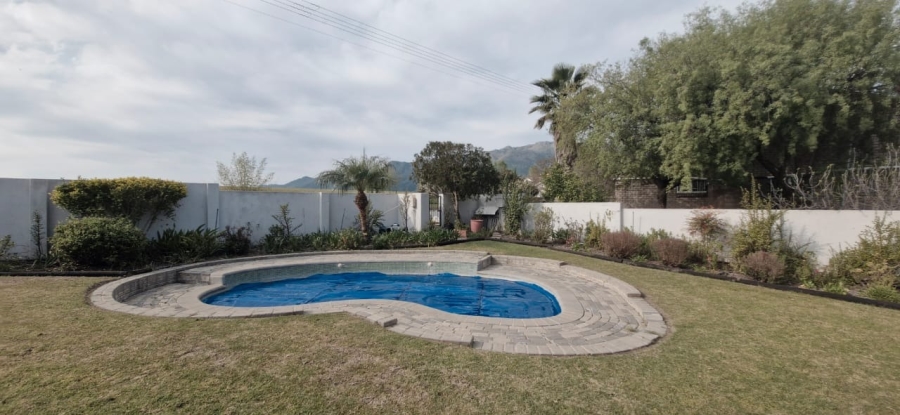 15 Bedroom Property for Sale in Porterville Western Cape